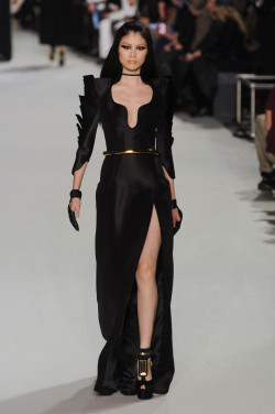 fuckyeahsuihe:    Stéphane Rolland HC SS12