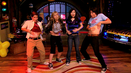 weheartlistinhas:  Sobre Icarly, responda: Qual a(o) sua(seu) personagem favorito: