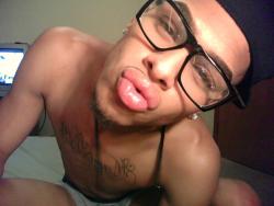 ekzotik:  LIPS YES LIPS… My friend Danny I love his features! Especially his lips 