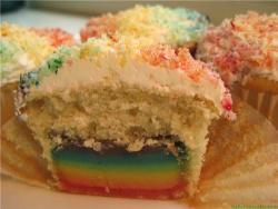 clinejj:  Double Rainbow Cupcakes 