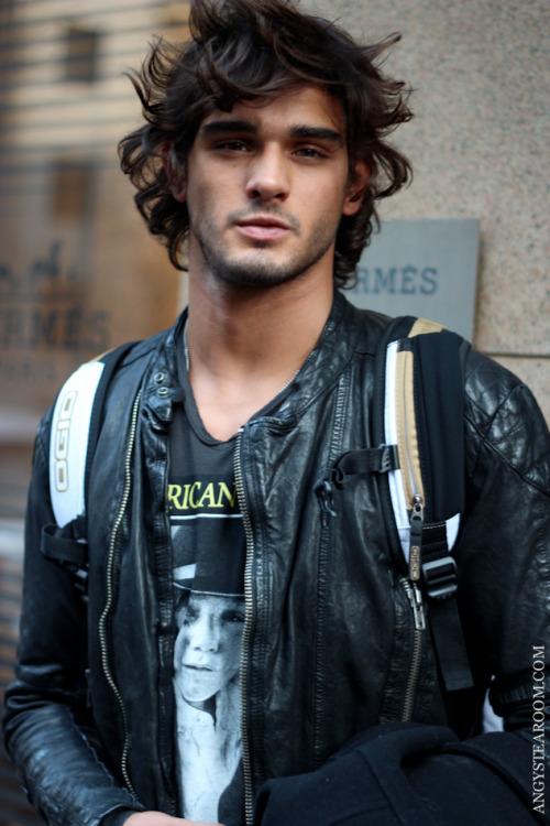 Porn marlon teixeira photos