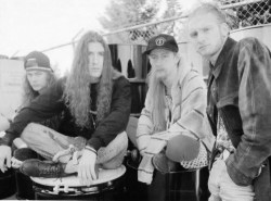 grungeaddicted:  Alice In Chains 