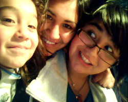 Mi sobrina, mi hermana y yo :B