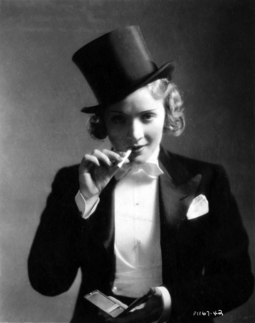 divadietrich:  Morocco. 1930. 