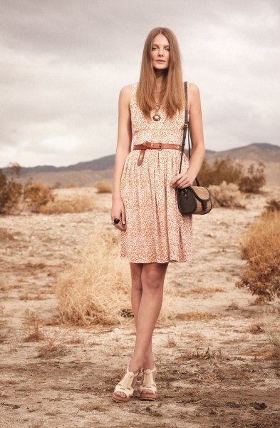 Love this spring look from Club Monaco. via Fashion Gone Rogue.