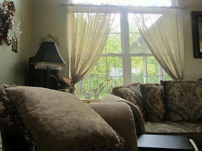 roboctordeath:  when you see it reblog, and try not to pee your pants. 