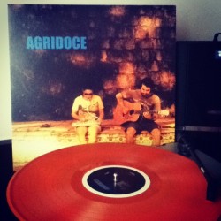 invasaopitty:  Now spinning: Agridoce (Taken with instagram) 