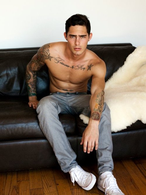  Maximilian Silberman | Greg Vaughan 