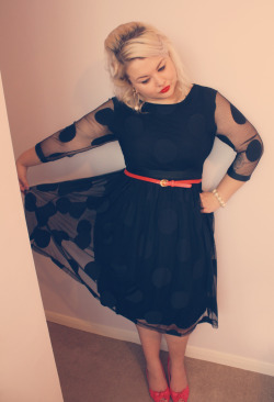 misshayleybee:  misshayleybee:  Dress- AsosShoes- NewlookEarrings- Topshop  Someone give me an offer for this dress? Its a UK size 18 and barely worn. :) x