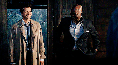 #doesn’t this look like cas at some kind of party tho?? #like uriel told him #just smile you’ll blen