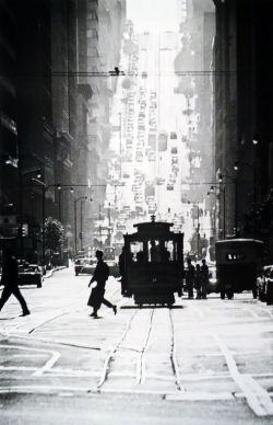 Luzfosca:  Fred Lyon Cable Car Line, San Francisco, 1946 Thanks To Firsttimeuser