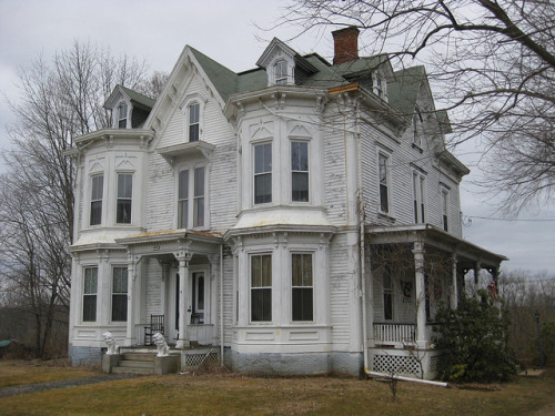 Victorian House, Brookfield MA
