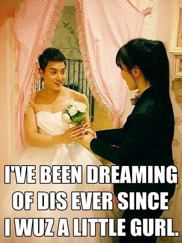 mandersyoo:  ukisspictures:  Oh Eli  Holy fuck, i almost pee’d a little laughing