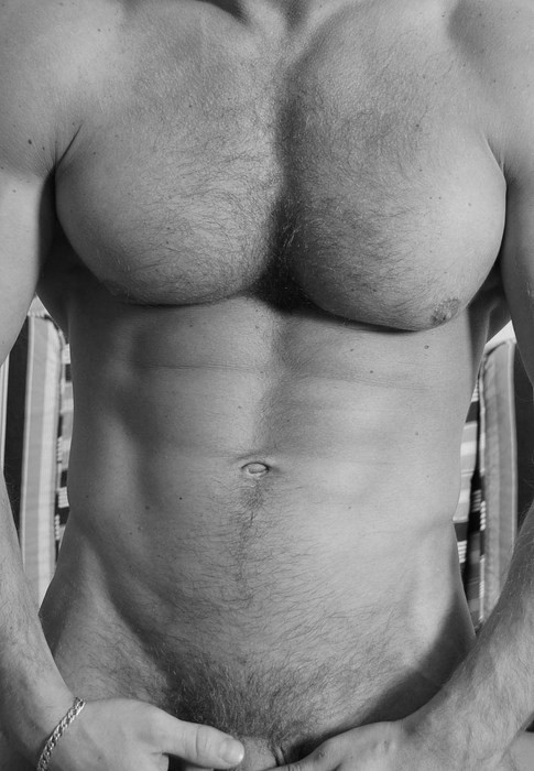 Would love to nurse those nipples