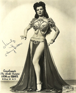 Sherry Britton Is Featured On This Complimentary 40&Amp;Rsquo;S-Era Souvenir Postcard