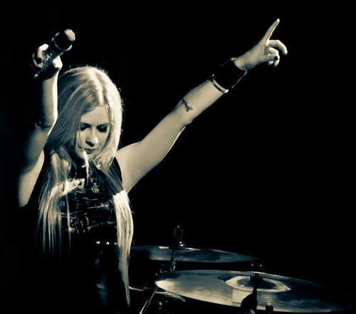 Avril News Brazil
