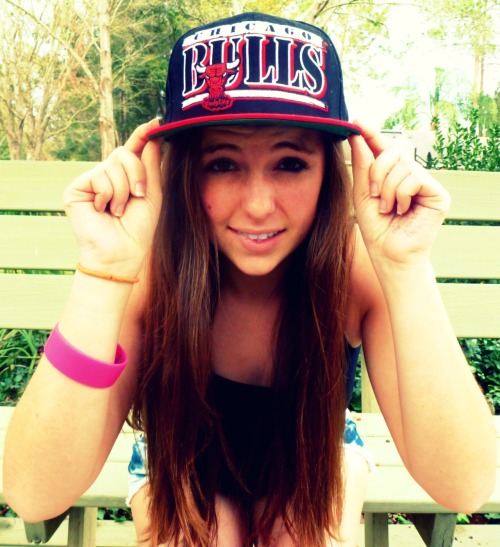 hipsterizing-hoe:  Hipster Blog (: Follow me on twitter and instagram (megyd123) for a promo