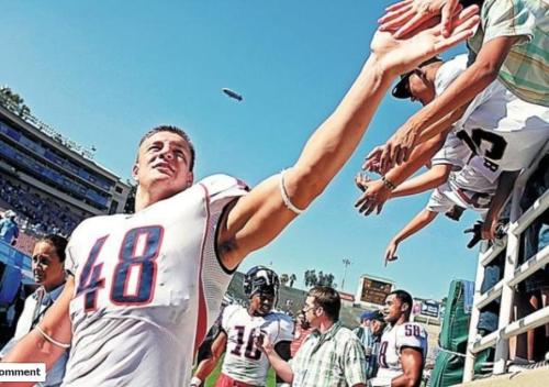 Sex New England’s RobÂ Gronkowski!!!! pictures