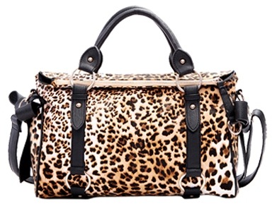 xoxonicole:  New Bowknot Bags from Romwe, only ๠.99! Check them out and a lot more beautiful bags here. Sign up now and get 20% discount! I love them all!
