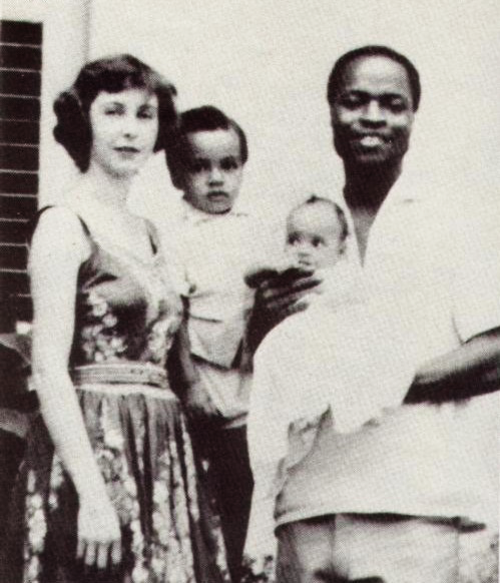 fyeahsade:  Sade’s mom, Sade’s brother Banji, Baby Sade, Sade’s father