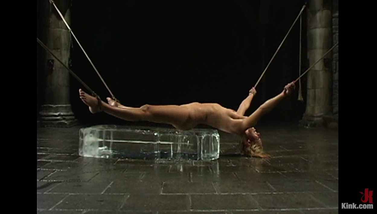 sirsplayground:  ravagedravager:  And you thought what I did with the Ice was cruel,
