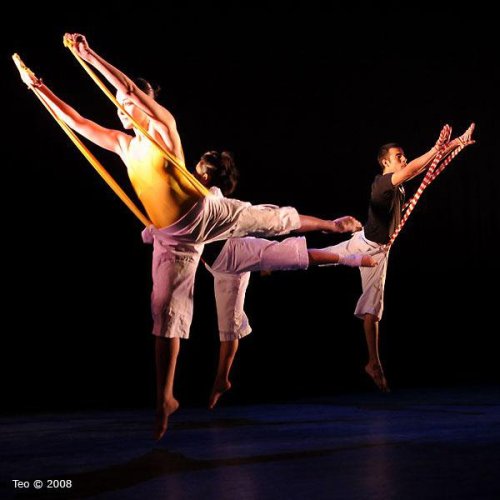 Betalab Danza - &ldquo;Intromodular&quot; Fotografia: Tim Richards 