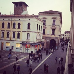 Porsche live- #berlin#cape town#polworld #italy #crivellin #germany#padova (Taken with Instagram at Caffè Pedrocchi - Sala Rossini)