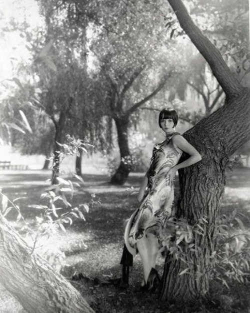 Porn photo miss-mary-quite-contrary:  Louise Brooks