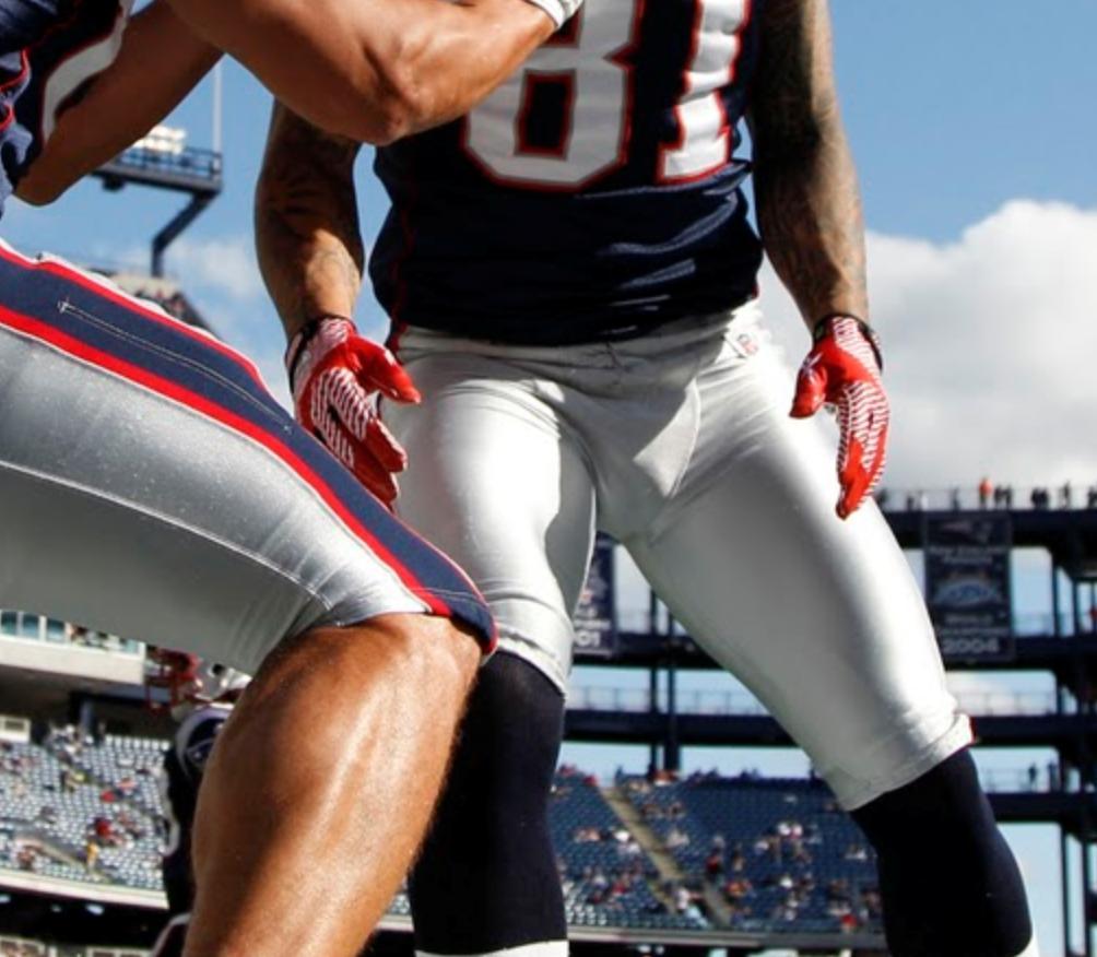 New England'sÂ Aaron Hernandez