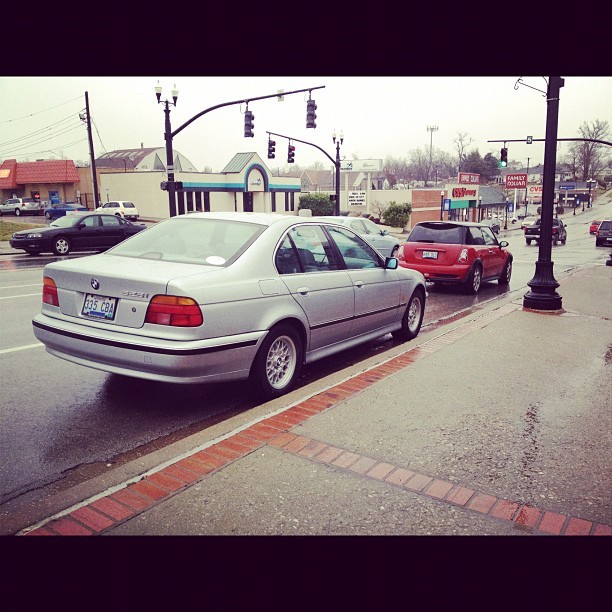 Downtown Richmond. #bmw #mini (Taken with instagram)