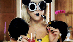 Porn photo fuckyeahlistinhas:  Lady Gaga  É fã dela ?