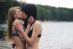 lipsticklesbians.tumblr.com post 17070221759