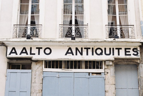 Boutique de France by Amandine Paulandré on Flickr.