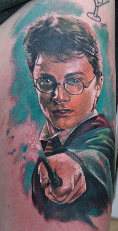 My new Harry Potter tattoo! Done in London by Kamil Mocet. It was only 4 hours work. I have a lot of coverage now so had to go on my thigh, but Im hoping to extend it to cover my whole thigh in the future with more HP stuff, Dobby, Hogwarts etc....