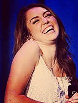 foxycyrus:  You’ve got a face for a smile, you know. 