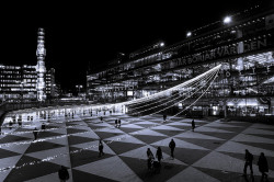 vitmagi:  Sergels torg with Xmas lights by