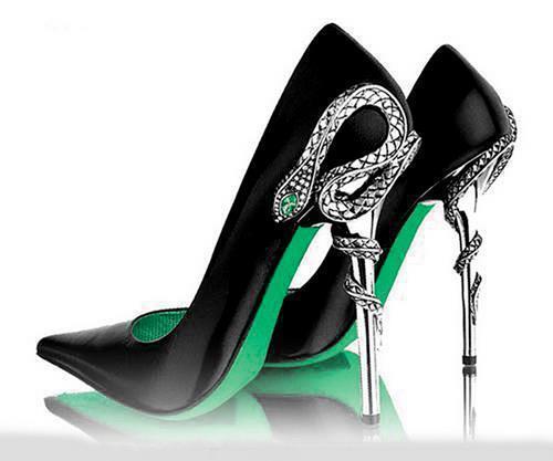 themonstersaysrawr:  fuckyeahslytherinpride:  WUT WUT WUT.  seriously, these are