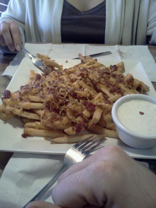 “Garbage Fries” From the Red Onion! http://www.redonioncafe.biz/