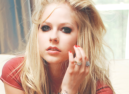 Avril News Brazil