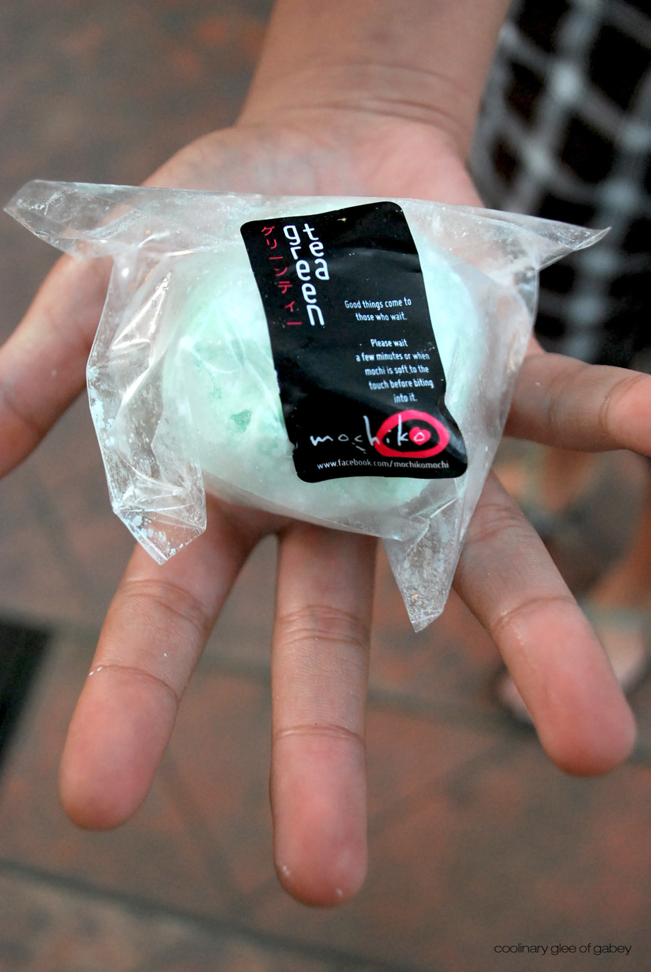 ewebean:  adrnired:  debbieneedstostrut:  what is the MAGIC  it’s called mochi!