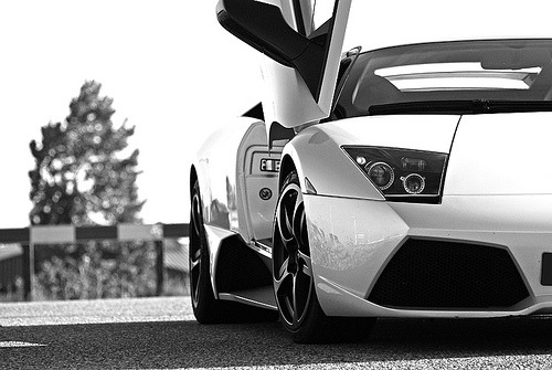 thesilverzonda:  Lamborghini LP640 Balloon white 