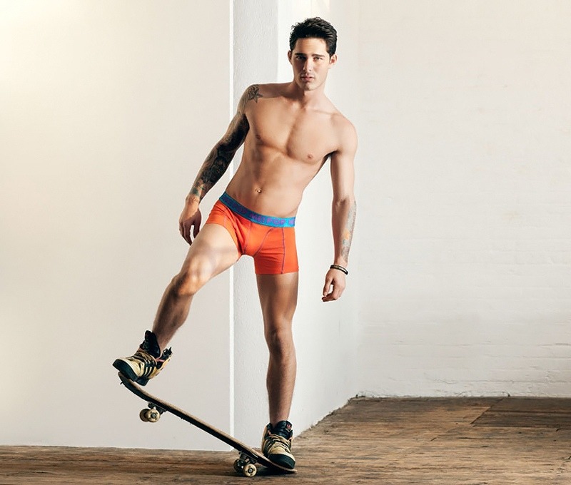sexyincognito:  Maximillian Silberman by Isauro Cairo 