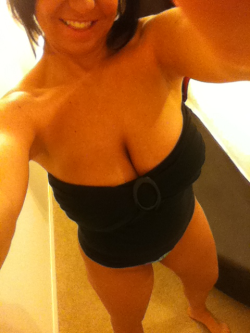 hotwifekristine:  Ok second shift starting now. #MFC cum by and play with me.  Profiles.myfreecams.com/HotwifeKrissyI will be live for 3 hours.