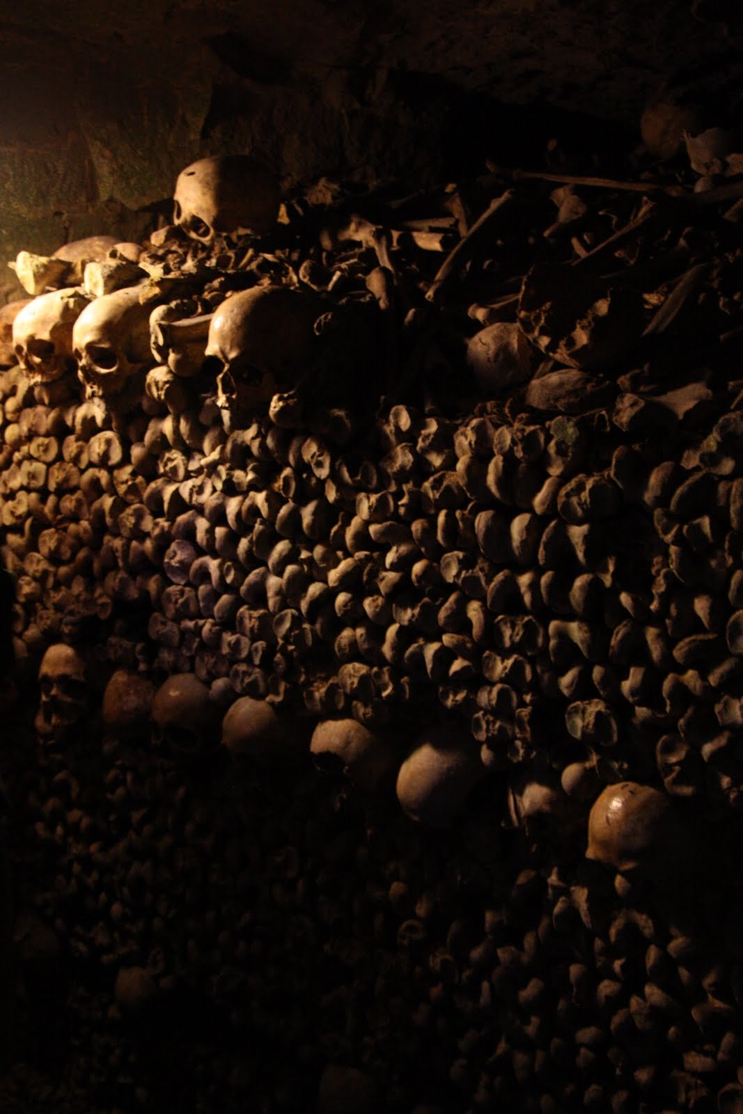 skandning:  The Catacombs of Paris Paris has a deeper and stranger connection to