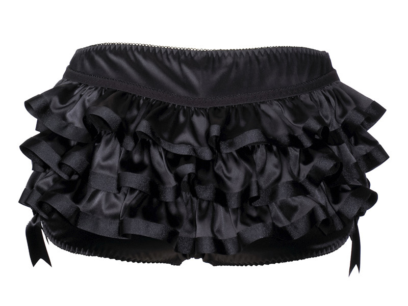 honestlydear:  thedame:  Black Widow by Buttress &amp; Snatch!  these are what