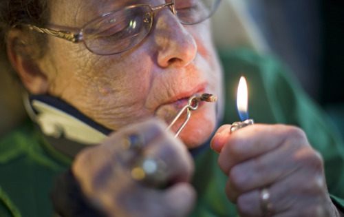 drugpolicyreform:  MARCY DOLIN: I’m lying on my bed, smoking a joint. I smoke