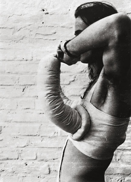 contemporaryobsessions:  Jürgen Klauke. Self performance. 1972-1973 