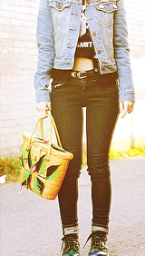niallmania:  9 favorite outfits : Hayley Williams → requested by: jonasandonedirectionlover