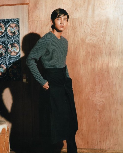 niceskirtbro:  via modelshinki 