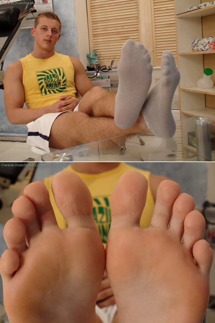showmeyourfeet:  ROMAN TREBENKA 